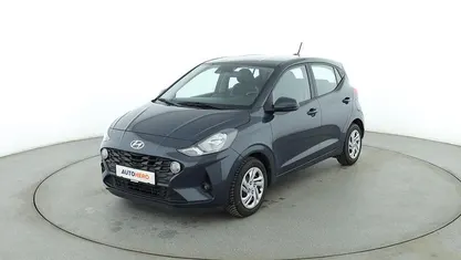 Gebraucht Hyundai i10 Trend 84 PS (61 kW) 2022 Grau Kleinwagen