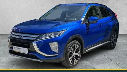 Blau Gebraucht 2020 Mitsubishi Eclipse Cross Diamant Edition SUV | 17.490 € (Fairer Preis)