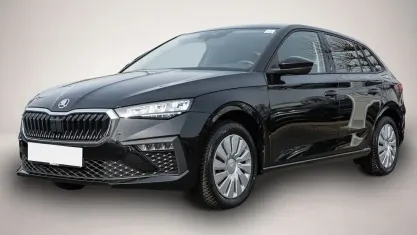 Gebraucht Skoda Scala Essence 116 PS (85 kW) 2025 Schwarz Kleinwagen