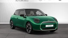 Gebraucht 2024 Mini Cooper SE Kleinwagen | 30.990 € (Fairer Preis)
