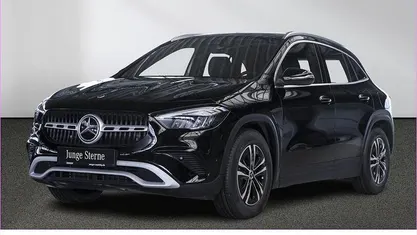 Gebraucht Mercedes GLA200 163 PS (119 kW) 2024 Unilack nachtschwarz SUV