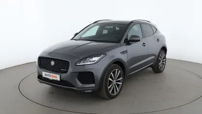 Käytetty Jaguar E-Pace R-Dynamic 241 HP (177 kW) 2019 Harmaa Katumaasturi