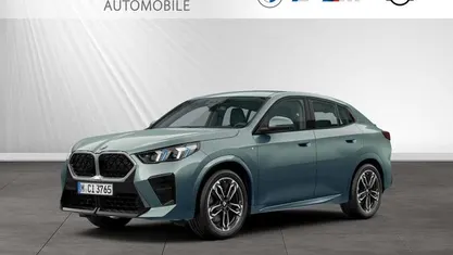 Cape york grün metallic Gebraucht 2024 BMW X2 M Sport SUV | 39.387 € (Fairer Preis)