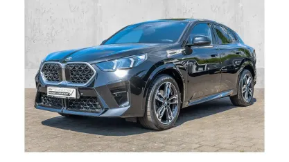 Gebraucht BMW X2 M Sport 150 PS (110 kW) 2024 Schwarz SUV