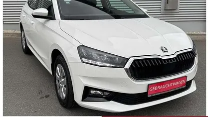 Candyweiss Gebraucht 2025 Skoda Fabia Selection Kleinwagen | 21.990 € (Fairer Preis)