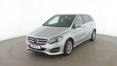 Grau Gebraucht 2015 Mercedes B200 Urban Van / Kleinbus | 17.190 € (Fairer Preis)