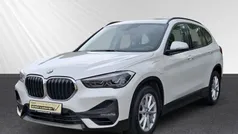 Weiß Gebraucht 2021 BMW X1 Advantage SUV | 20.978 € (Fairer Preis)