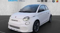 Weißschwarz Neu 2025 Abarth 500e Turismo Kleinwagen | 36.990 € (Fairer Preis)
