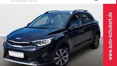 Gebraucht 2022 Kia Stonic Vision SUV | 19.480 € (Fairer Preis)