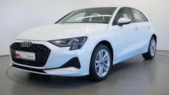 Gletscherweiss metallic Gebraucht 2025 Audi A3 Sportback Advanced Limousine | 28.900 € (Fairer Preis)