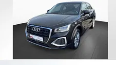 Brillantschwarz Gebraucht 2024 Audi Q2 Advanced SUV | 30.890 € (Fairer Preis)