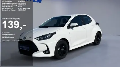 Gebraucht Toyota Yaris Comfort 126 PS (92 kW) 2022 Schneeweiß (uni) Kleinwagen