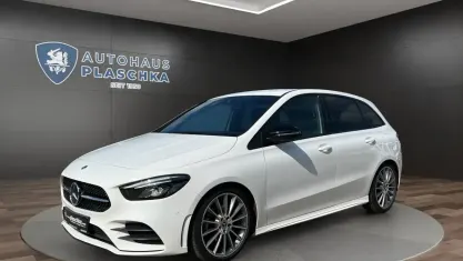 Gebraucht Mercedes B180 AMG line 136 PS (100 kW) 2019 Polarweiss unilack (weiß) Kleinwagen