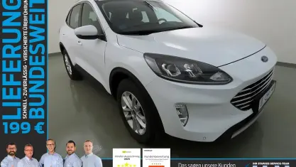 Gebraucht Ford Kuga Titanium 225 PS (165 kW) 2022 Frostweiß SUV