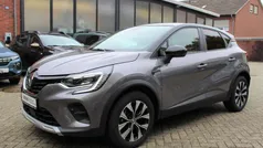 Grau kng + schwarz gne (metallic) Gebraucht 2023 Renault Captur Evolution SUV | 19.980 € (Fairer Preis)