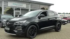 Schwarz Gebraucht 2020 Opel Grandland X Innovation SUV | 19.990 € (Fairer Preis)