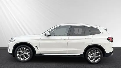 Alpinweiss iii Gebraucht 2024 BMW X3 Sport Line SUV | 46.498 € (Fairer Preis)