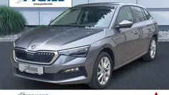 Grau(metallic) Gebraucht 2024 Skoda Scala Style Kleinwagen | 19.990 € (Fairer Preis)