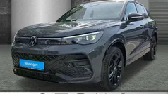 Delfingrau metallic Gebraucht 2024 VW Tiguan R-line SUV | 48.780 € (Superpreis)