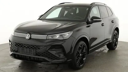 Neu VW Tiguan Style 265 PS (194 kW) 2026 Grenadill schwarz metallic SUV