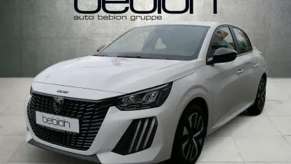 Gebraucht Peugeot 208 Active 101 PS (74 kW) 2024 Weiß Kleinwagen