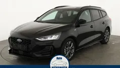 Grau Neu 2024 Ford Focus ST-Line X Kombi | 27.995 € (Guter Preis)