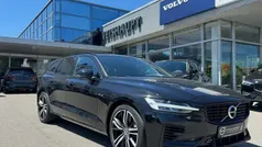 Onyxblackmetallic (schwarz) Gebraucht 2022 Volvo V60 R-Design Kombi | 36.800 € (Fairer Preis)