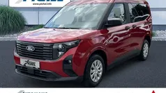 Rot(metallic) Neu 2025 Ford Tourneo Courier Trend Van / Kleinbus | 24.890 € (Guter Preis)