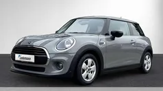 Moonwalk grey () Gebraucht 2021 Mini Cooper Kleinwagen | 14.258 € (Guter Preis)
