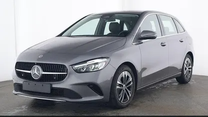 Gebraucht Mercedes B180 Progressive 136 PS (100 kW) 2025 Grau Van / Kleinbus