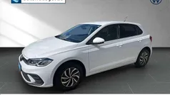 Weiß Gebraucht 2024 VW Polo Life Kleinwagen | 18.975 € (Fairer Preis)