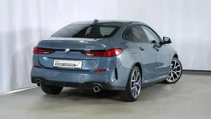 Gebraucht BMW 220 M Sport 178 PS (130 kW) 2023 Grau Coupé