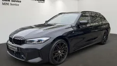 Saphirschwarz (schwarz) Gebraucht 2023 BMW 320 M Sport Kombi | 34.900 € (Fairer Preis)