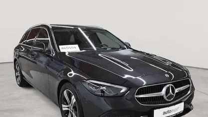 Gebraucht Mercedes C300 Avantgarde 258 PS (189 kW) 2023 Graphitgrau metallic Kombi