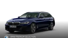 Blau Gebraucht 2022 BMW 540 M Sport Kombi | 49.888 € (Fairer Preis)
