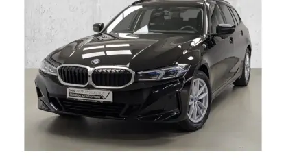 Gebraucht BMW 318 Shadowline 150 PS (110 kW) 2025 Schwarz Kombi