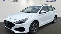 Weiß Neu 2024 Hyundai i30 Limousine | 21.490 € (Guter Preis)