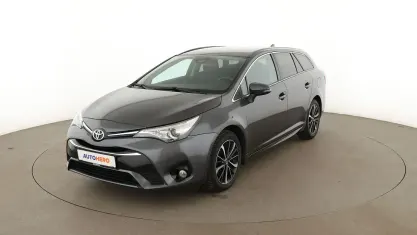 Gebraucht Toyota Avensis Executive 147 PS (108 kW) 2018 Grau Kombi