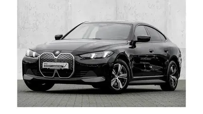 Usata BMW i4 Comfort Edition 210 kW (286 CV) 2025 Nero Berlina