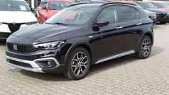 Cinema schwarz Gebraucht 2024 Fiat Tipo Cross Limousine | 22.490 € (Fairer Preis)