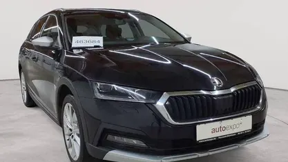 Blackmagic perleffekt Gebraucht 2023 Skoda Octavia Kombi | 22.390 € (Fairer Preis)