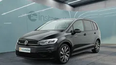 Schwarz Gebraucht 2024 VW Touran Pro Van / Kleinbus | 36.749 € (Fairer Preis)