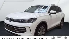 Pure white (weiß) Gebraucht 2024 VW Tiguan Elegance SUV | 36.900 € (Fairer Preis)