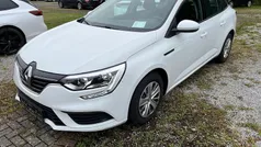 Weiß Gebraucht 2018 Renault Mégane GrandTour Kombi | 13.895 € (Fairer Preis)