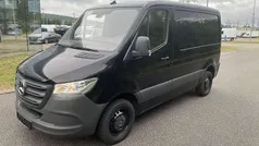 Tiefschwarz Gebraucht 2022 Mercedes Sprinter Van | 32.999 € (Fairer Preis)