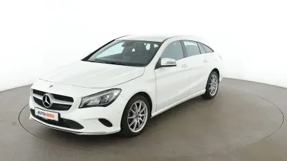Gebraucht Mercedes CLA220 Shooting Brake Urban 170 PS (125 kW) 2018 Weiß Kombi