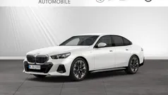 Mineralweiss metallic Gebraucht 2025 BMW 540 M Sport Limousine | 65.500 € (Superpreis)