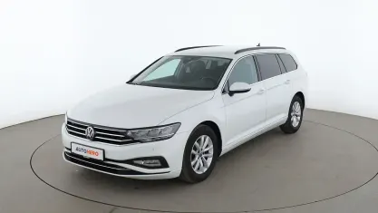 Gebraucht VW Passat Business 150 PS (110 kW) 2022 Weiß Kombi