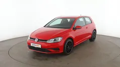 Rot Gebraucht 2017 VW Golf VII Trendline Limousine | 12.770 € (Superpreis)