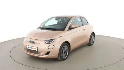 Gebraucht Fiat 500e 86 kW (118 PS) 2023 Rot Limousine
